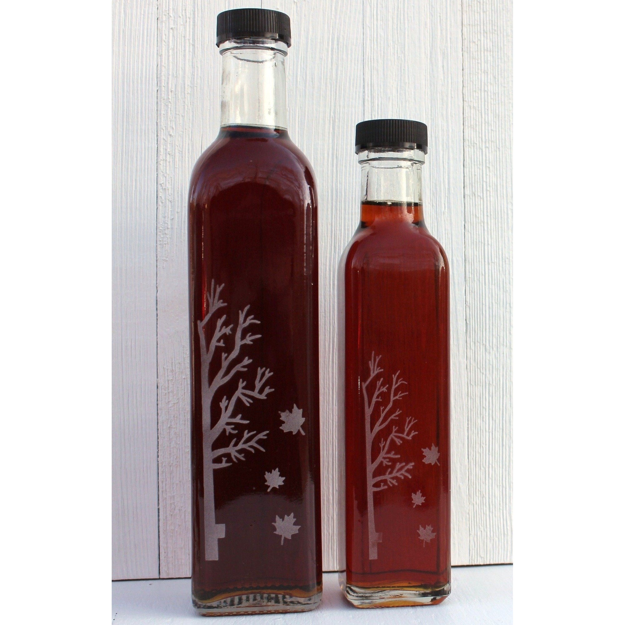 TREE PRINT MAPLE SYRUP HOLIDAY GIFT BOTTLE