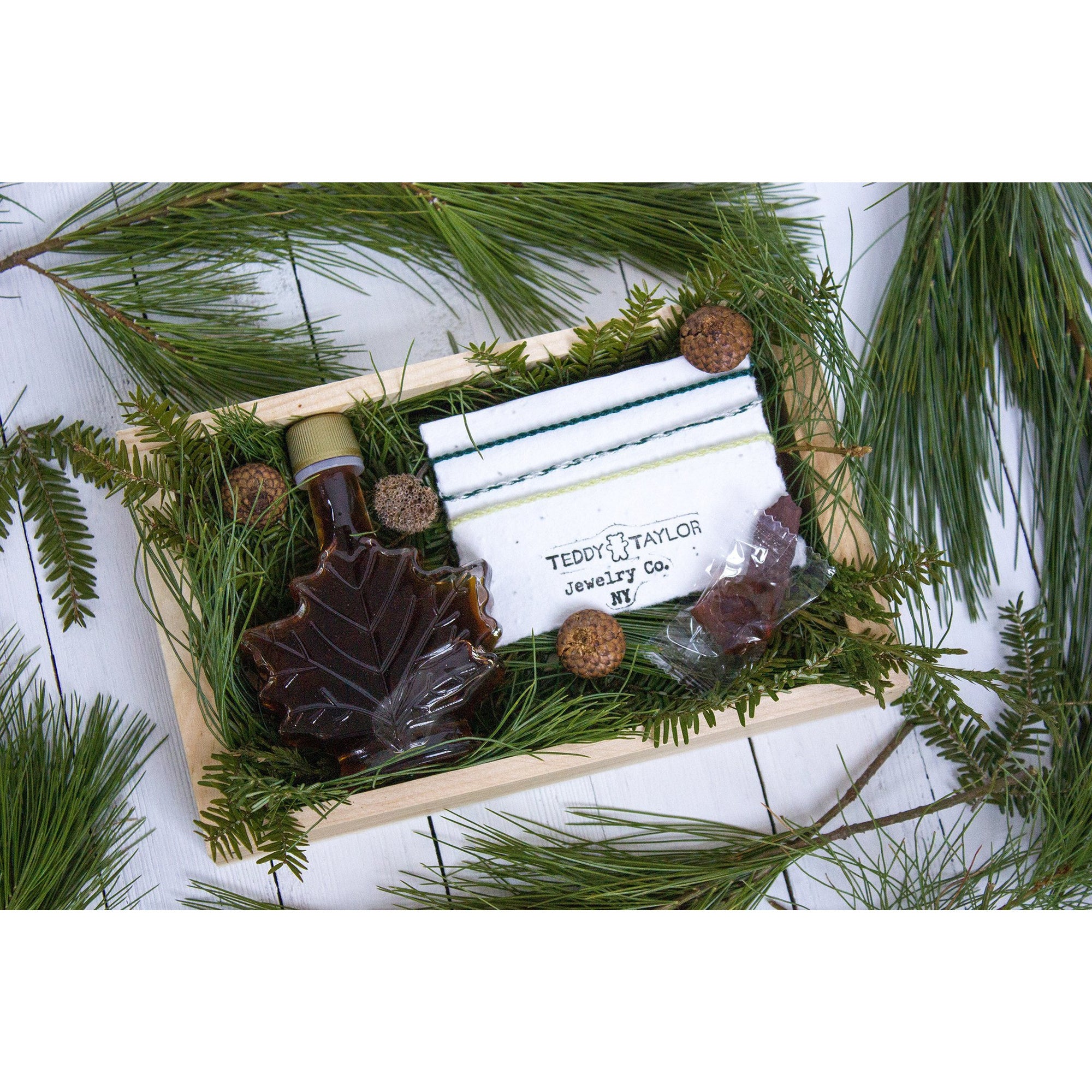 FOREST BOX GIFT CRATE